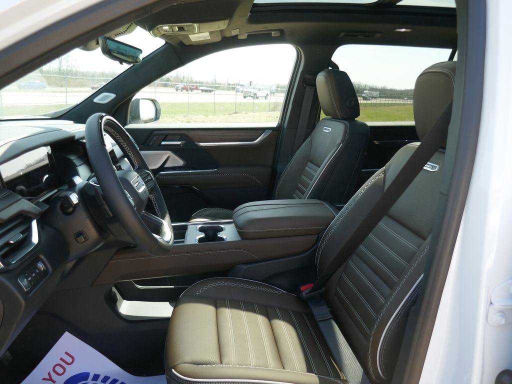New 2026 GMC Acadia Denali Ultimate image 15