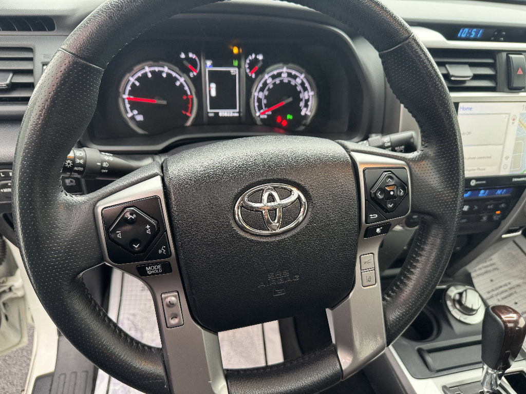 Used 2022 Toyota 4Runner Limited image 13