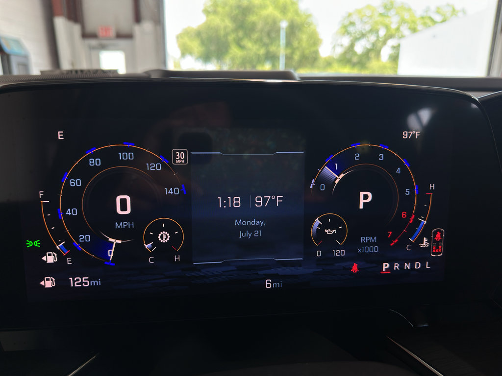 New 2025 Chevrolet Suburban Premier image 13