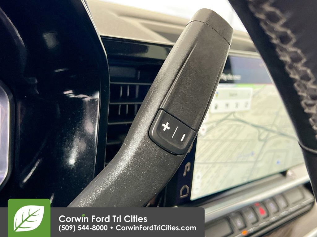 Used 2025 GMC Sierra 3500 SLE w/ SLE Value Package image 9