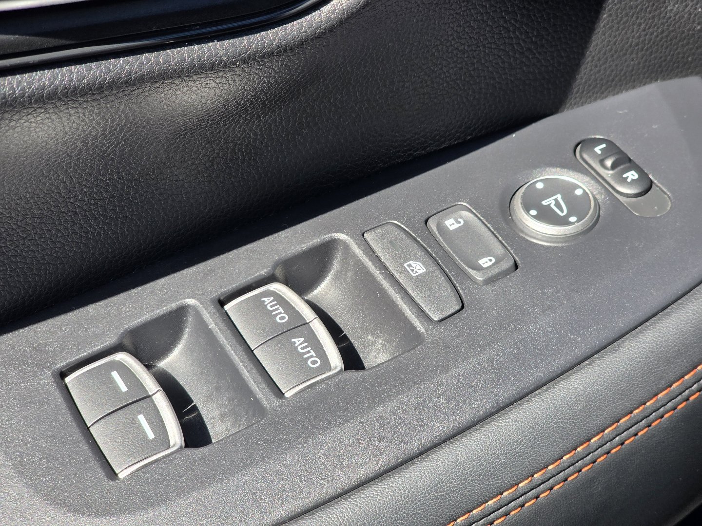 Certified 2024 Honda HR-V Sport image 27