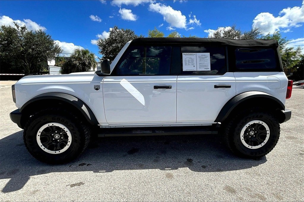 Used 2023 Ford Bronco Big Bend w/ Sasquatch Package image 8