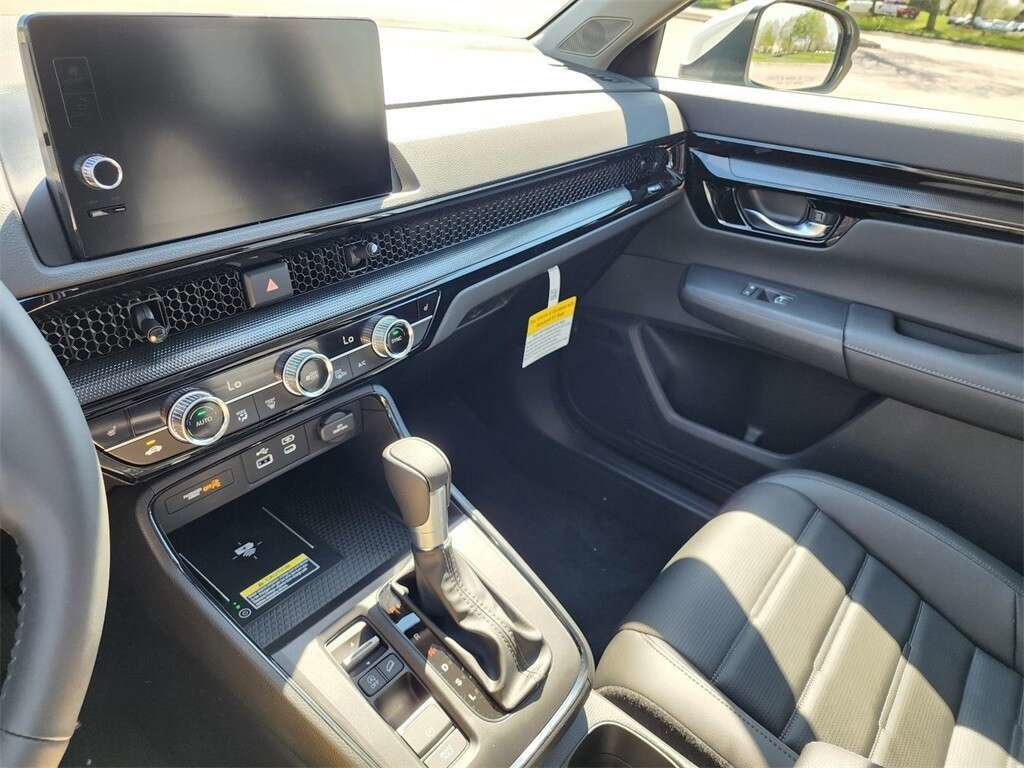 Used 2024 Honda CR-V EX-L image 28