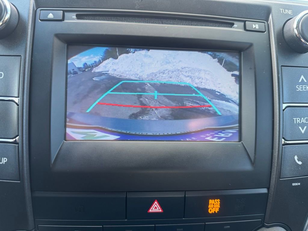 Used 2016 Toyota Camry LE image 14