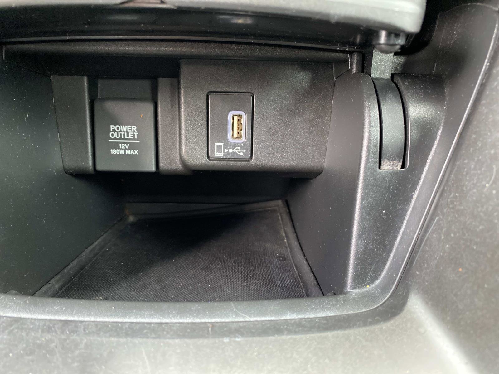 Used 2018 Honda Accord Sport image 12
