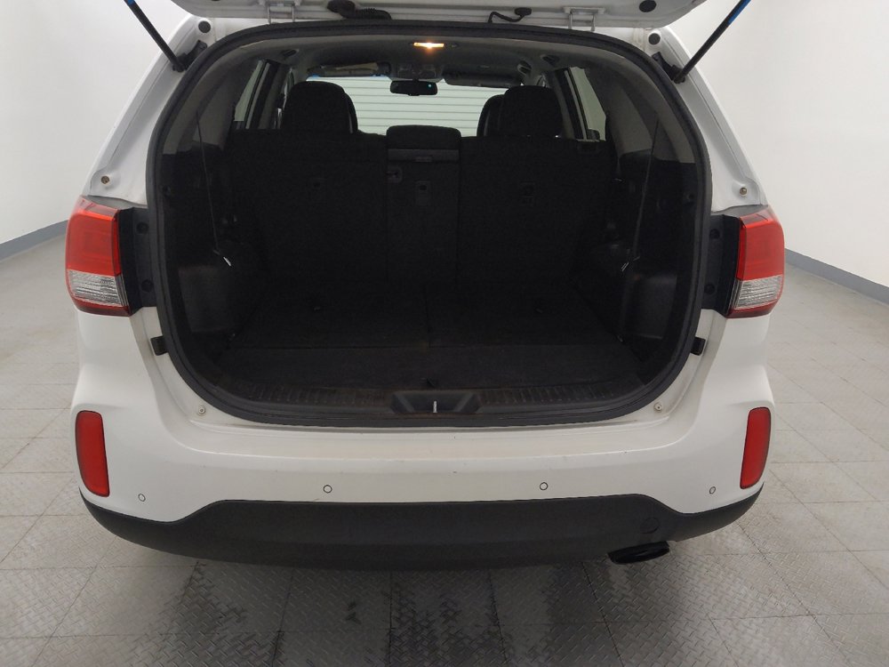 Used 2015 Kia Sorento LX FWD image 29
