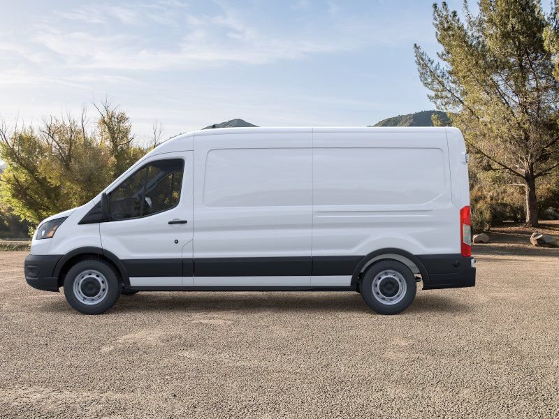 New 2026 Ford Transit 250 148 Medium Roof w/ Load Area Protection Package RWD image 5