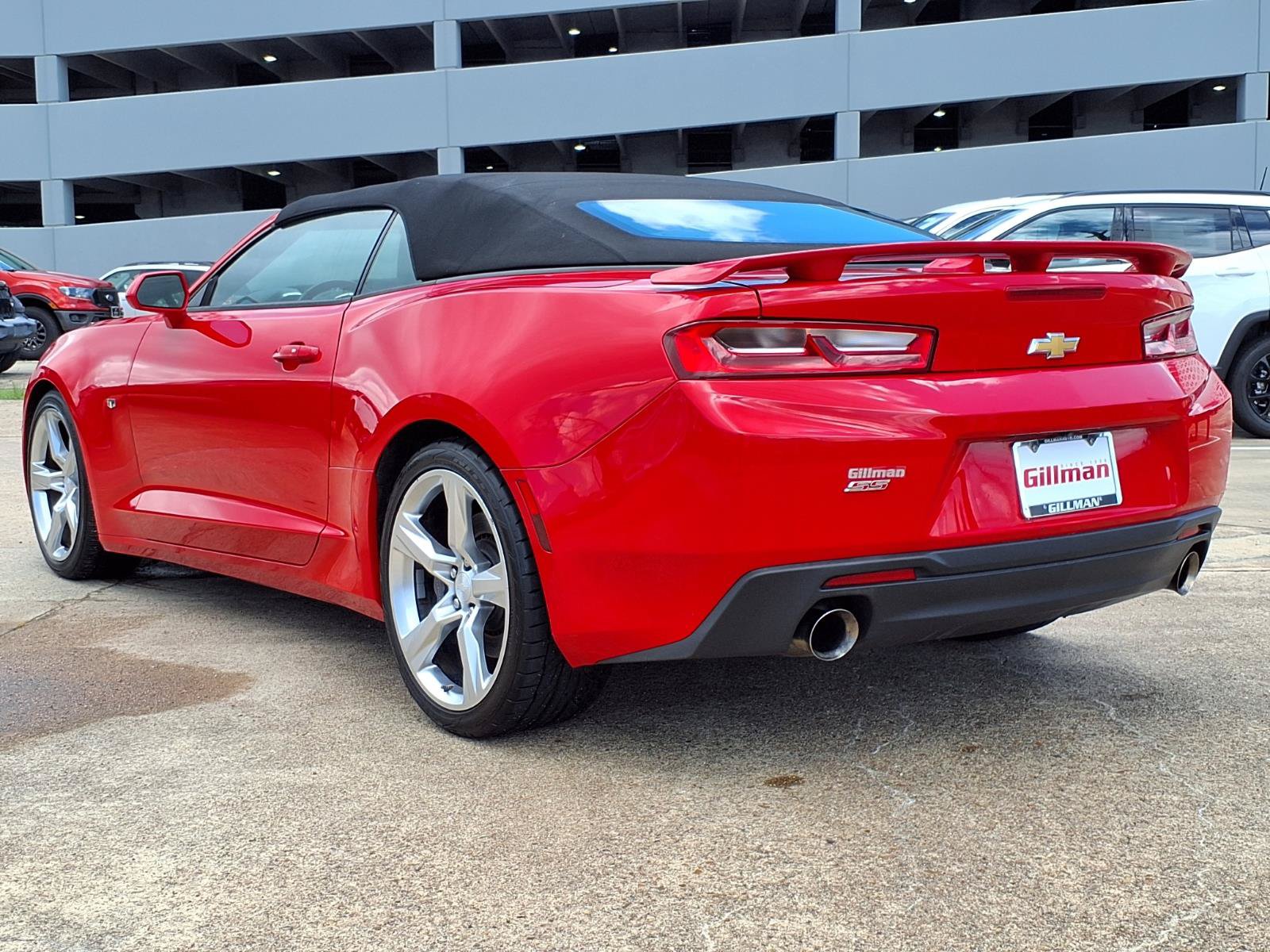Used 2018 Chevrolet Camaro SS RWD image 4