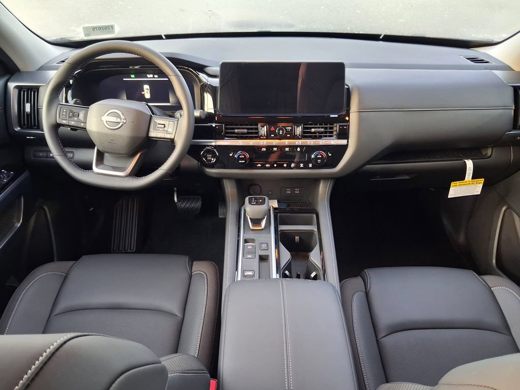 New 2026 Nissan Pathfinder SL FWD image 6
