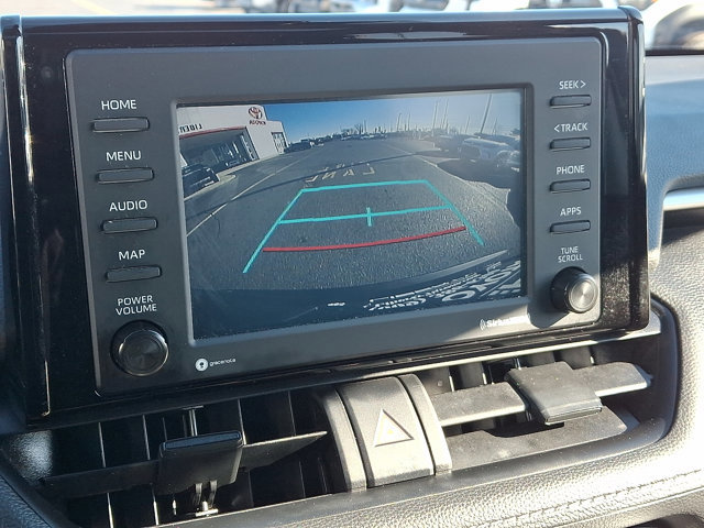 Used 2022 Toyota RAV4 XLE image 18