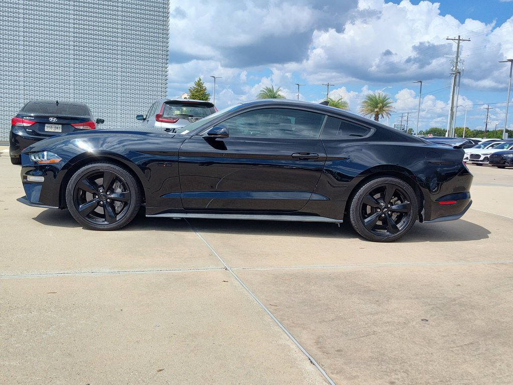 Used 2021 Ford Mustang GT w/ Black Accent Package RWD image 4