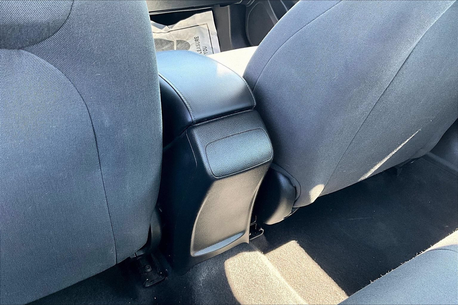 Used 2018 Chevrolet Cruze LS FWD image 11