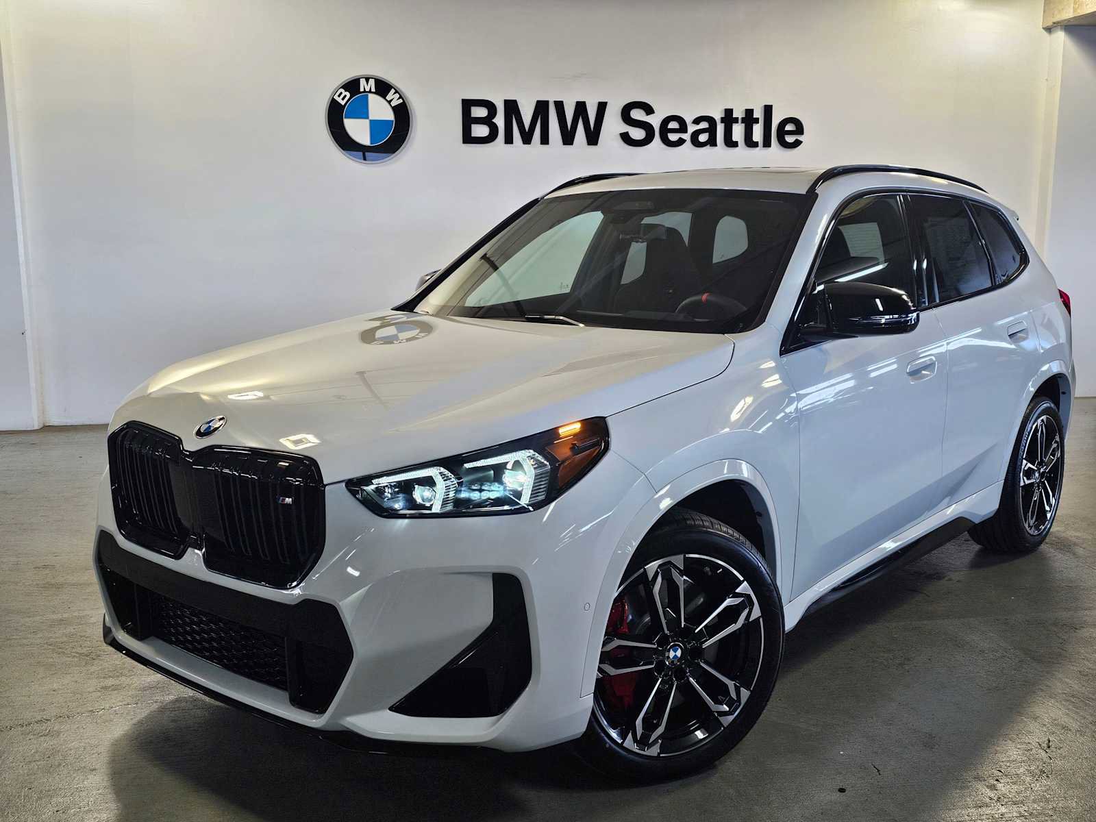 New 2026 BMW X1 M35i w/ Technology Package AWD/4WD image 1