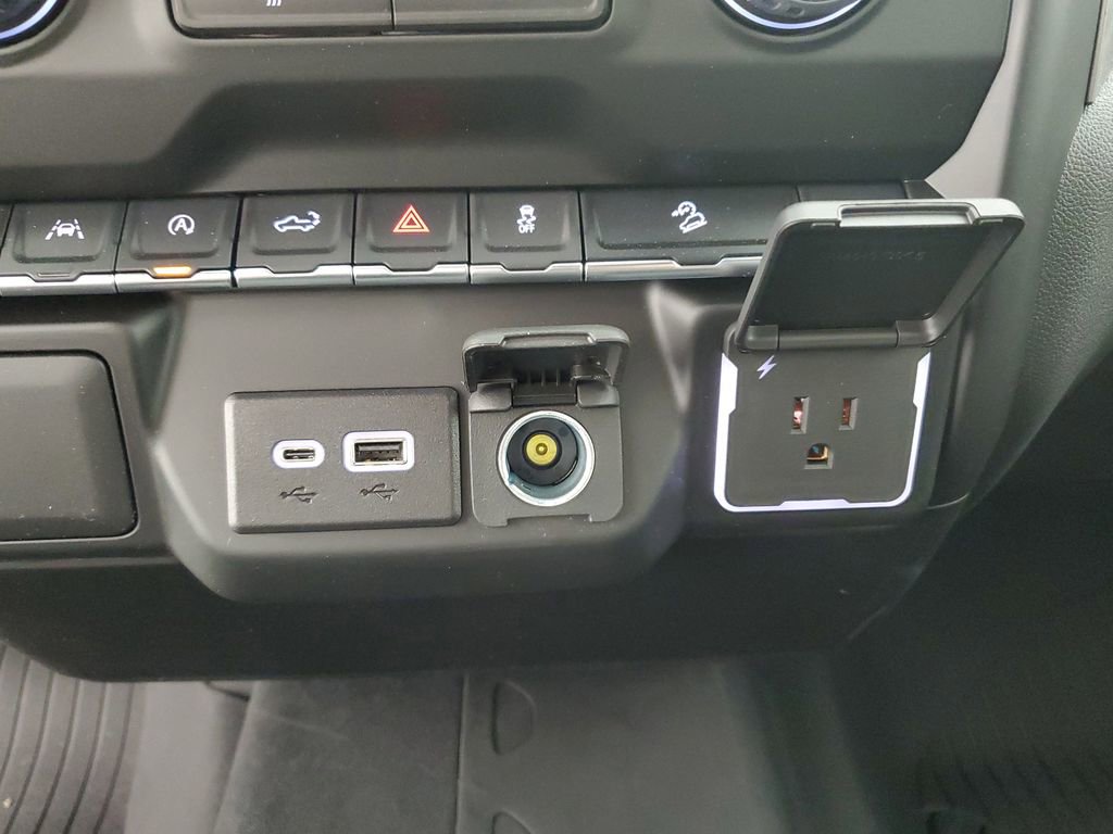 New 2026 Chevrolet Silverado 1500 Custom Trail Boss w/ Dark Appearance Package image 18