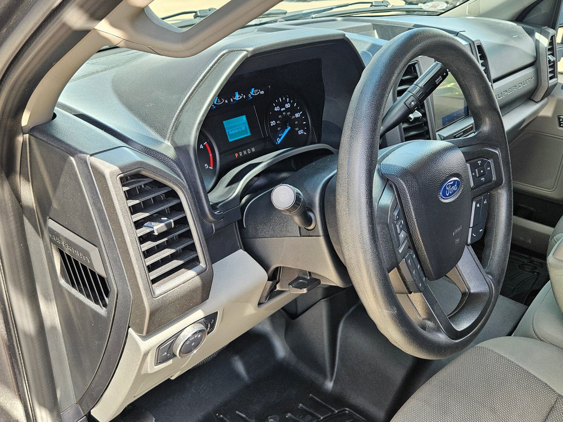 Used 2020 Ford F250 XL w/ STX Appearance Package image 14