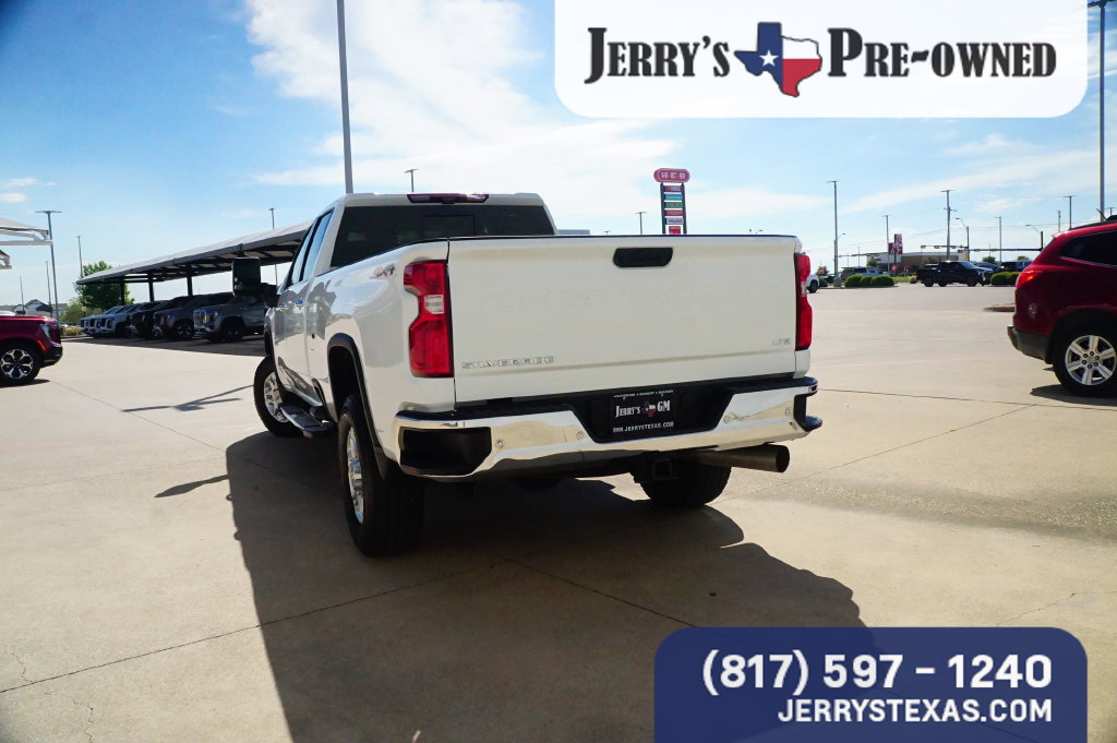 Used 2022 Chevrolet Silverado 3500 LTZ w/ LTZ Texas Edition AWD/4WD image 4