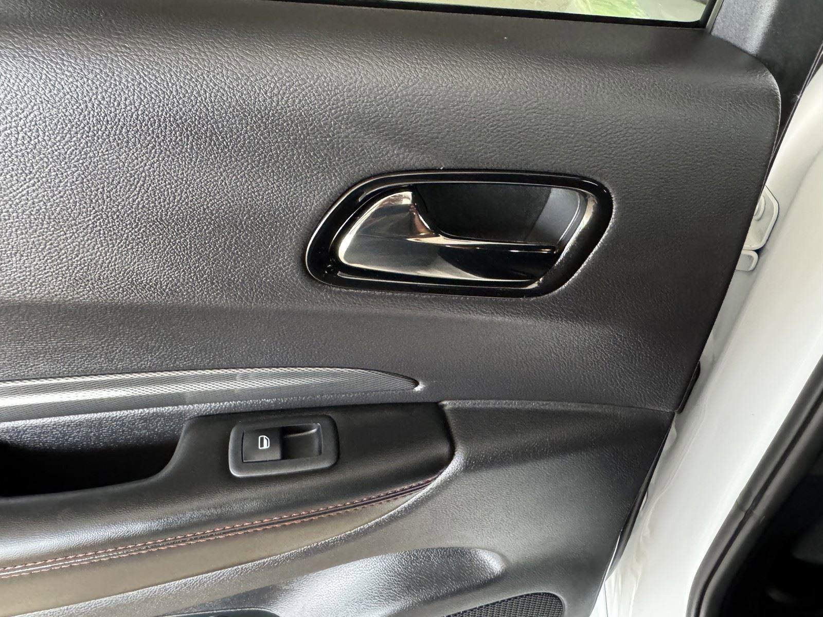 Used 2025 Dodge Durango GT w/ Blacktop Package image 27