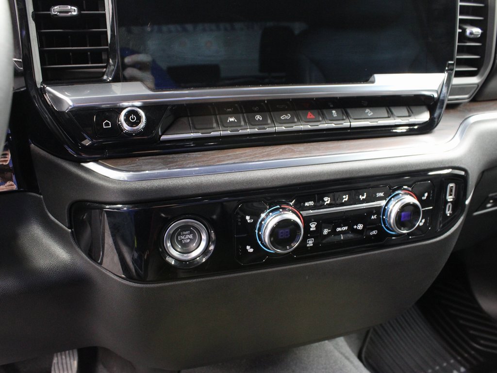 Used 2024 GMC Sierra 1500 SLT image 51