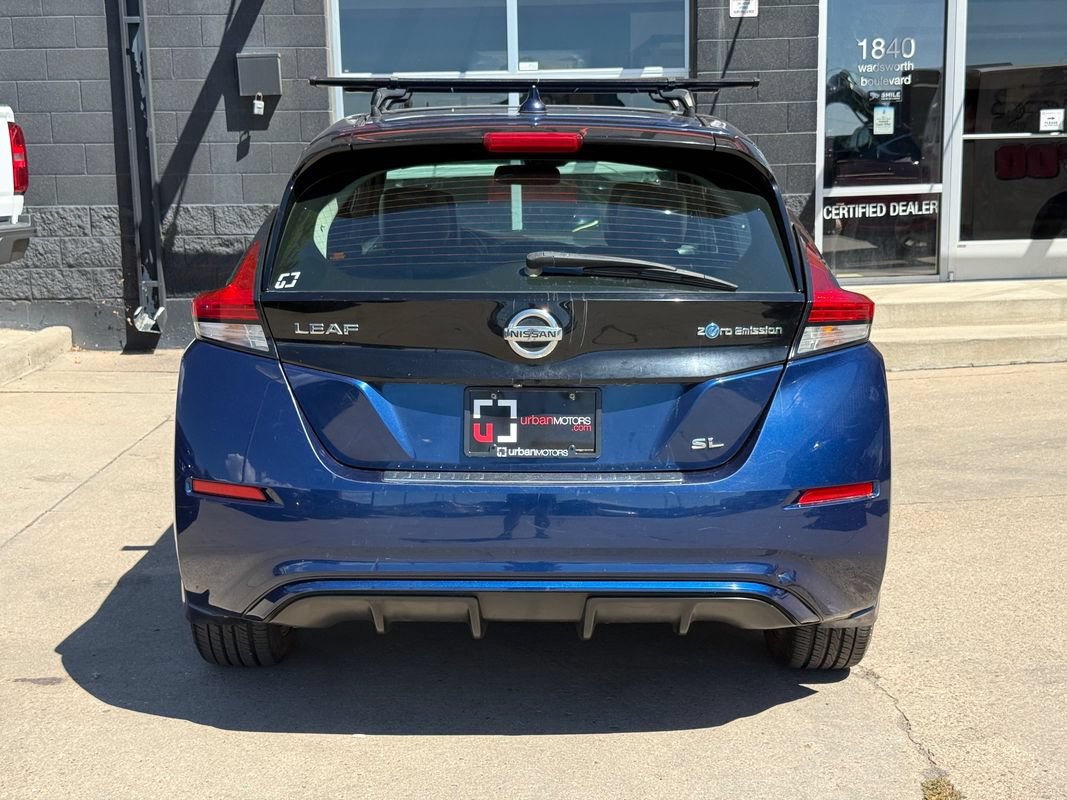 Used 2018 Nissan Leaf SL w/ SL Technology Package FWD image 8