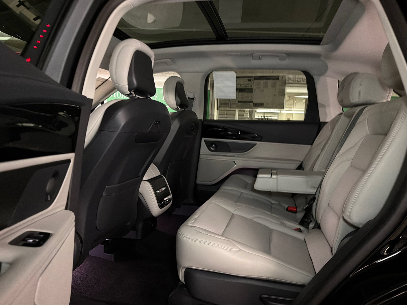 New 2026 Lincoln Nautilus Premier w/ Equipment Group 102A AWD/4WD image 17