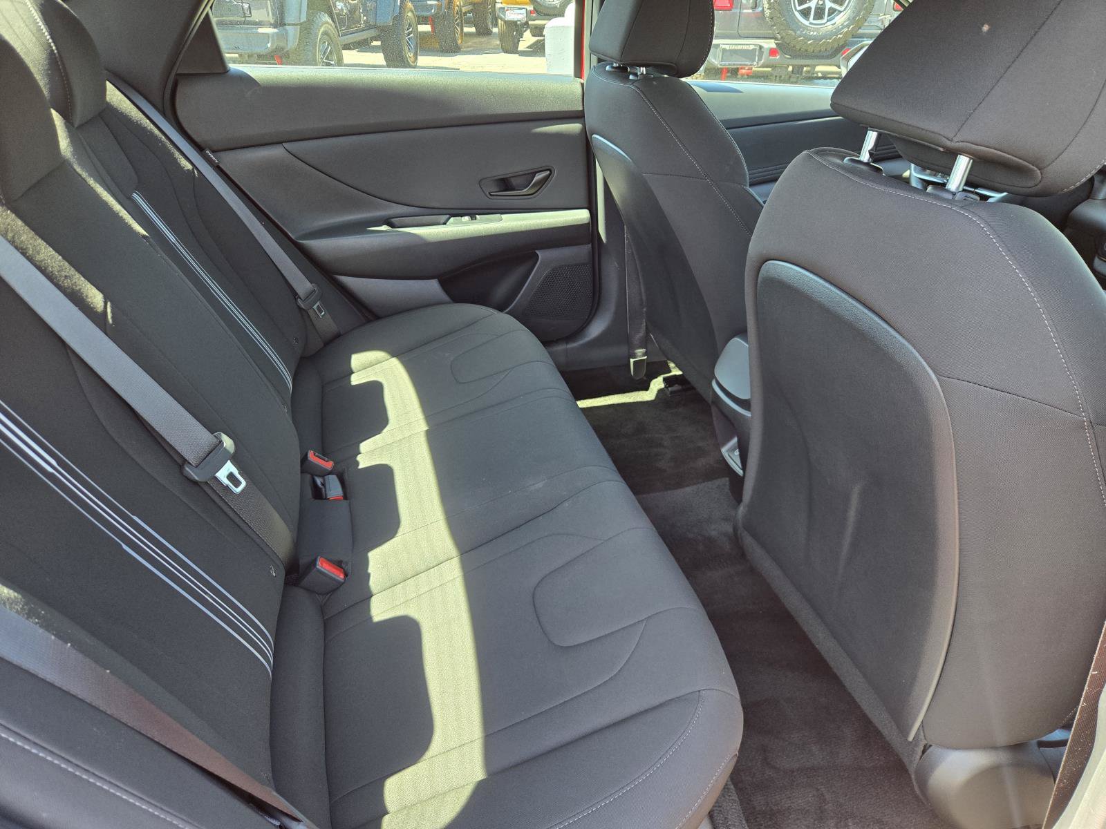 Used 2025 Hyundai Elantra Sport FWD image 27