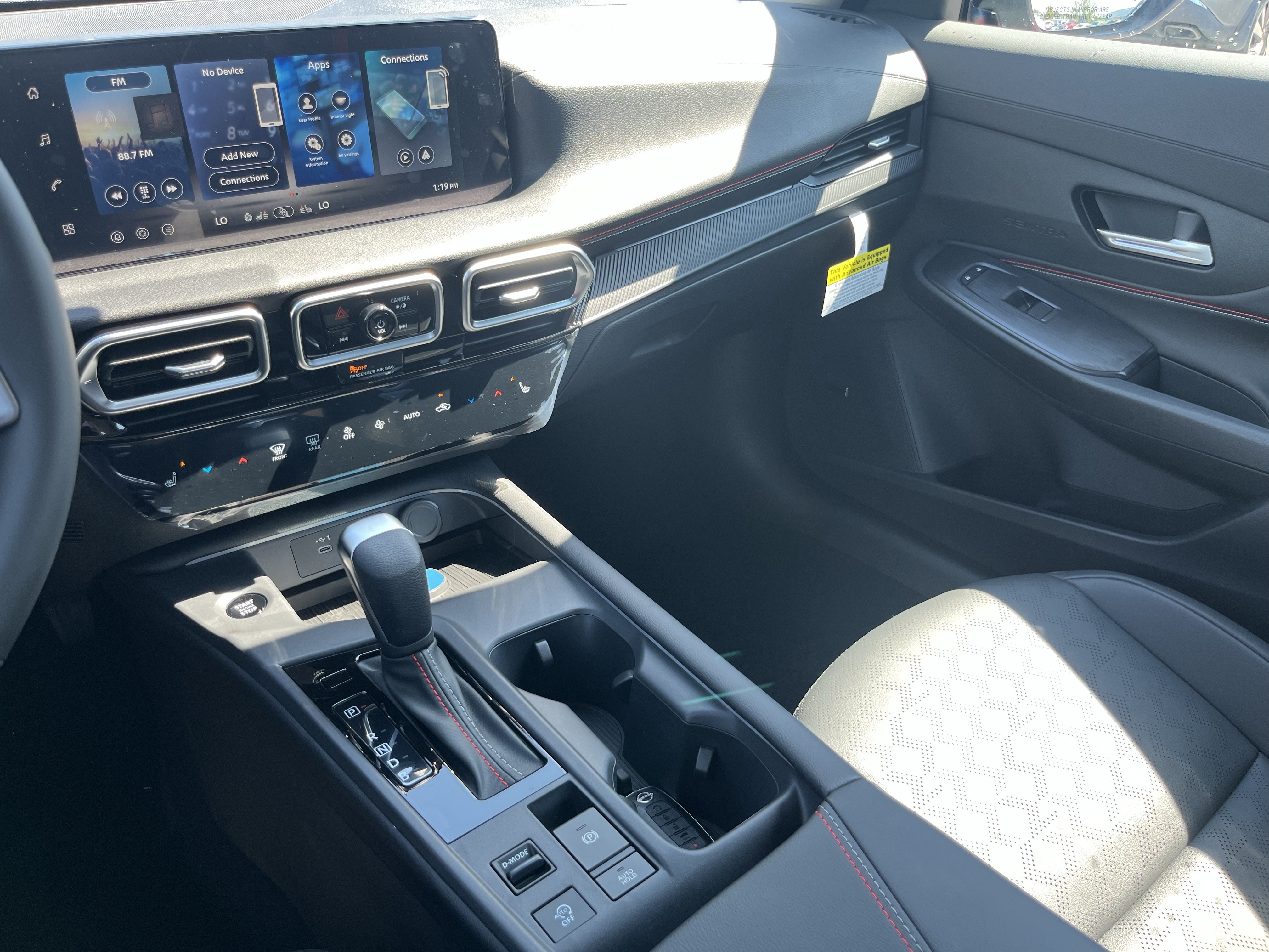 New 2027 Nissan Sentra SR w/ SR Premium Package FWD image 29
