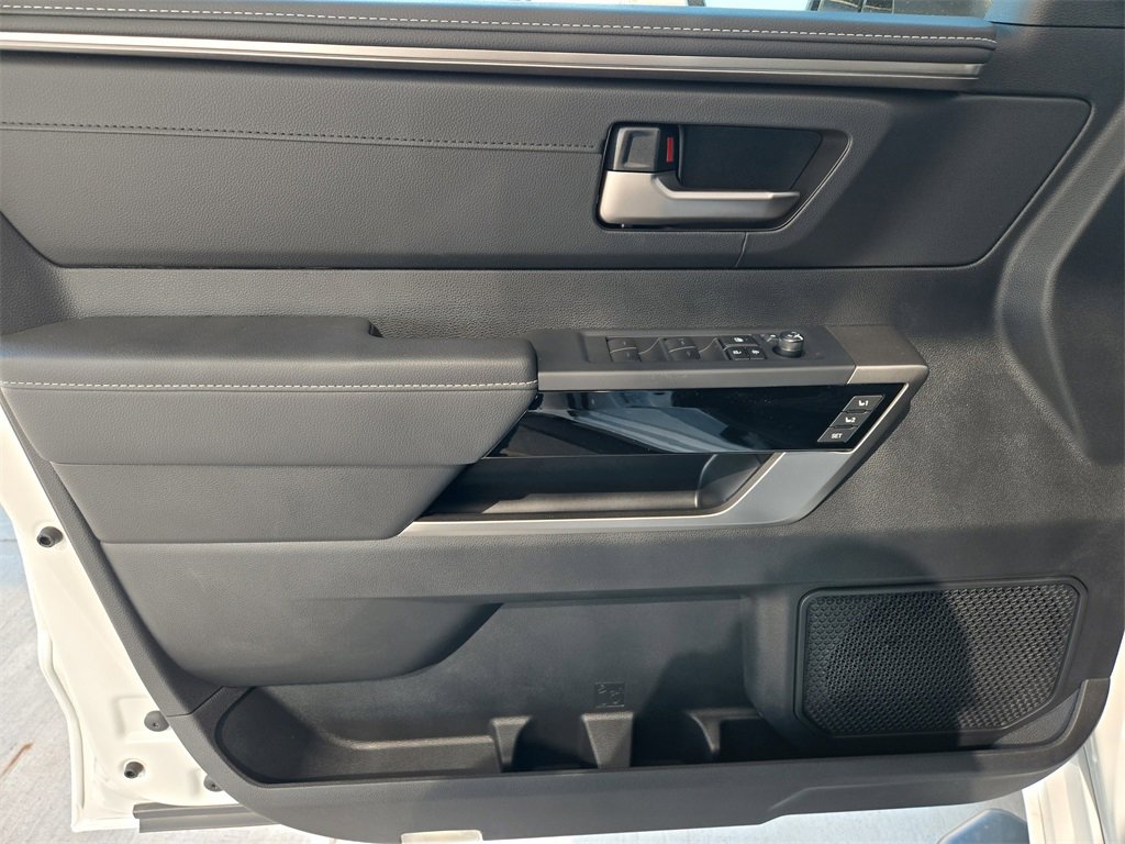 Used 2026 Toyota Tundra Limited image 31