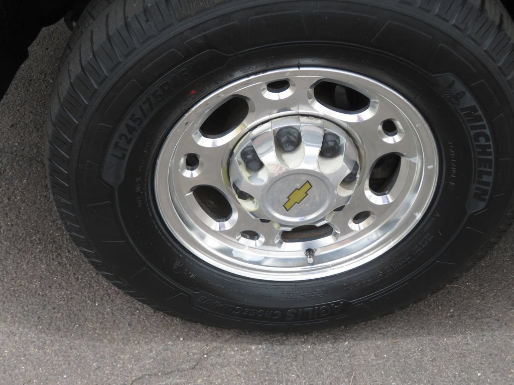Used 2008 Chevrolet Silverado 2500 LTZ w/ Safety Package AWD/4WD image 15