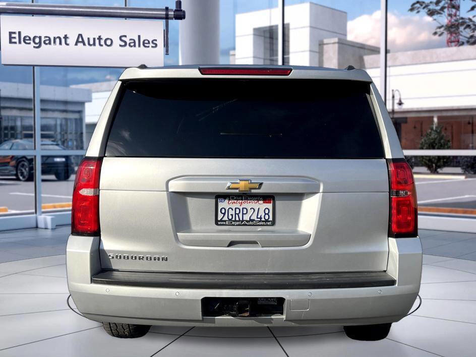 Used 2020 Chevrolet Suburban LT image 6
