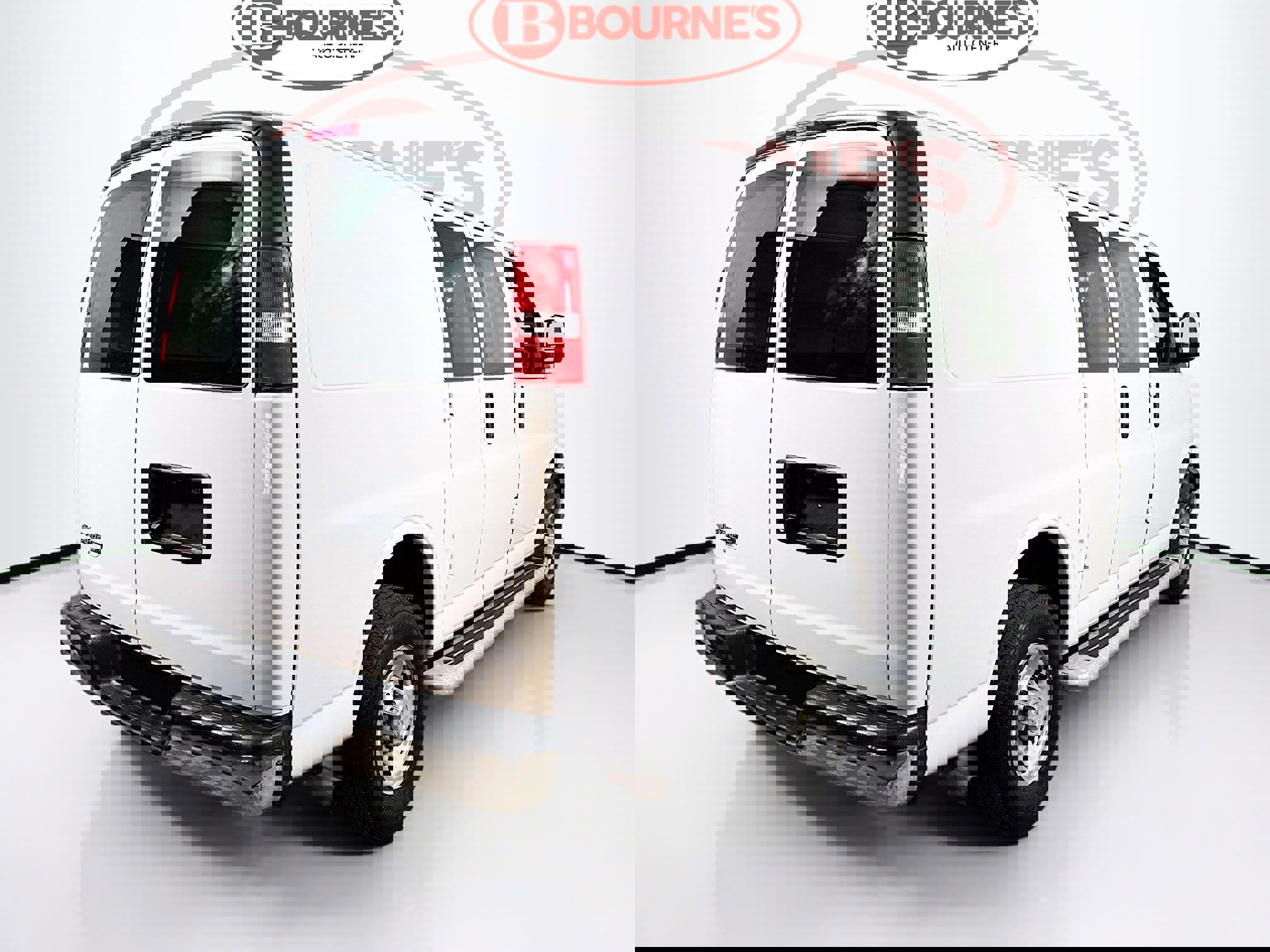 Used 2024 Chevrolet Express 2500 w/ Driver Convenience Package image 8