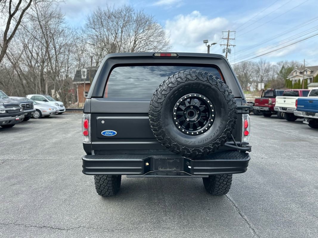Used 1995 Ford Bronco Eddie Bauer AWD/4WD image 4