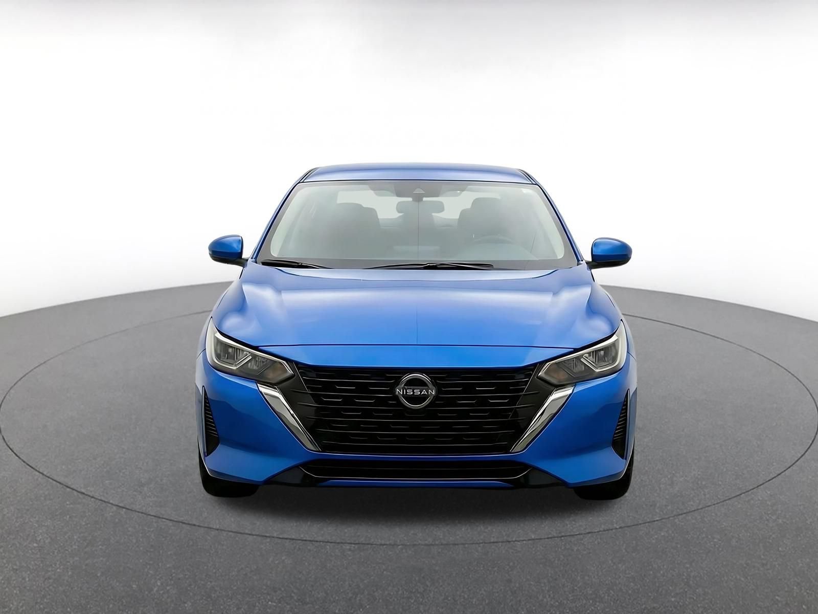 Used 2025 Nissan Sentra SV FWD video 2