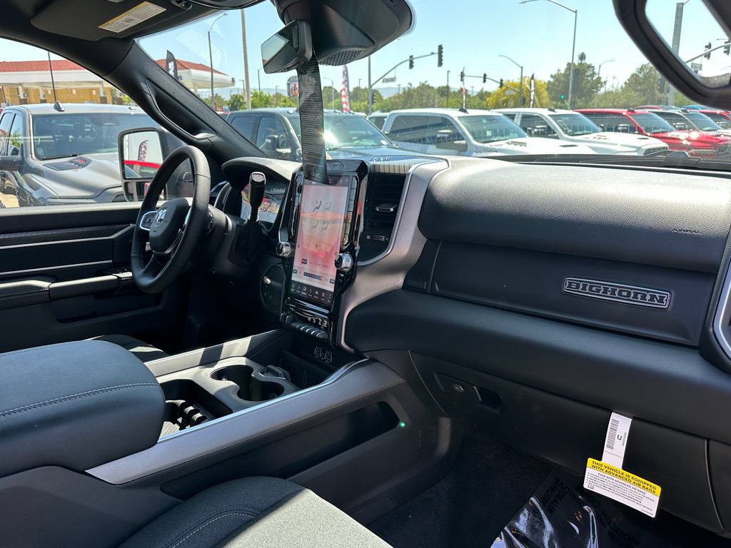 New 2026 RAM 2500 Big Horn AWD/4WD image 11
