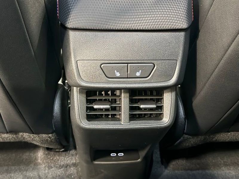 Used 2026 Chevrolet Equinox RS w/ Convenience Package III image 35