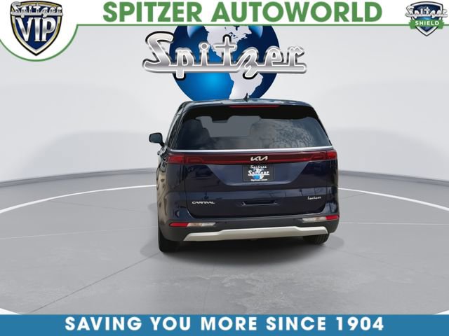 Used 2023 Kia Carnival LX FWD image 8