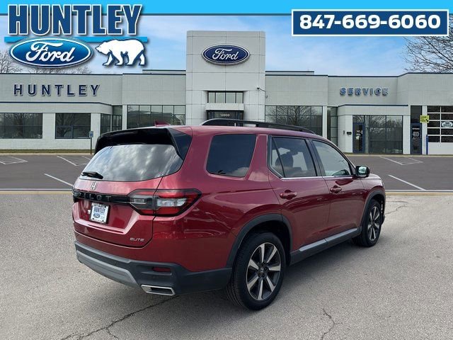 Used 2023 Honda Pilot Elite image 5