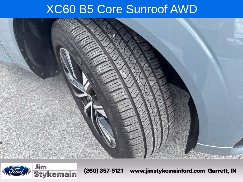 Used 2024 Volvo XC60 B5 Core w/ Protection Package Premier AWD/4WD image 4