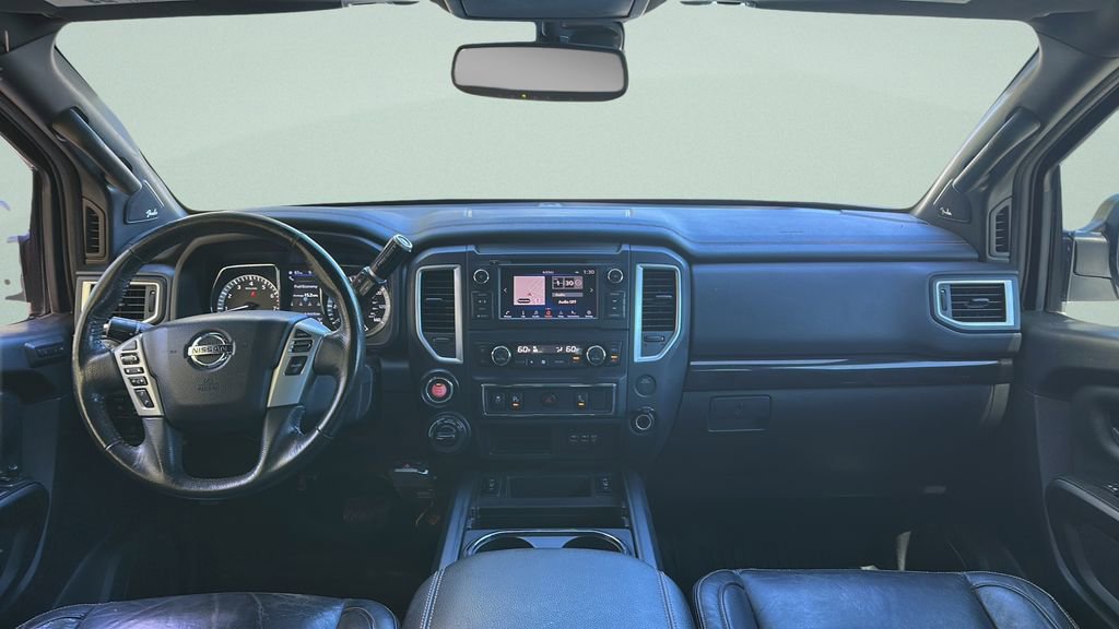 Used 2019 Nissan Titan SL w/ Midnight Edition image 15