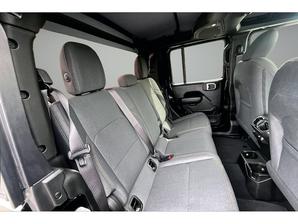 Used 2026 Jeep Gladiator Sport AWD/4WD image 25