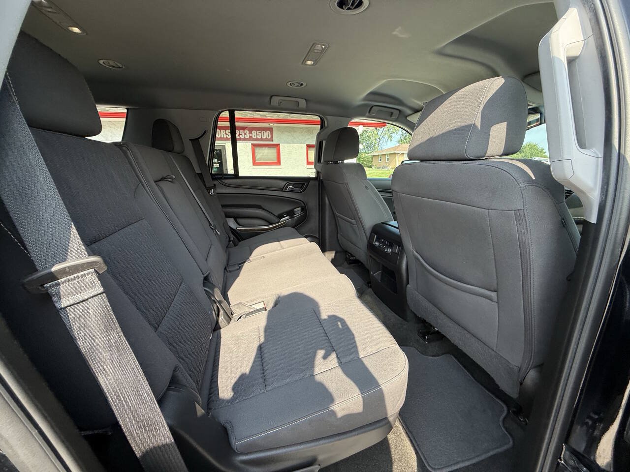 Used 2018 Chevrolet Tahoe LS AWD/4WD image 18