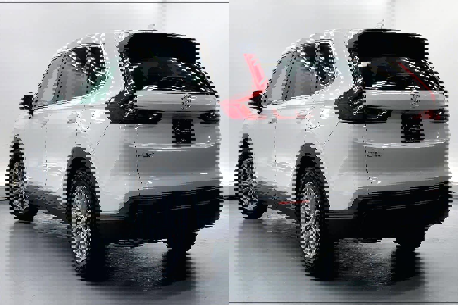 Used 2025 Honda CR-V EX-L image 2