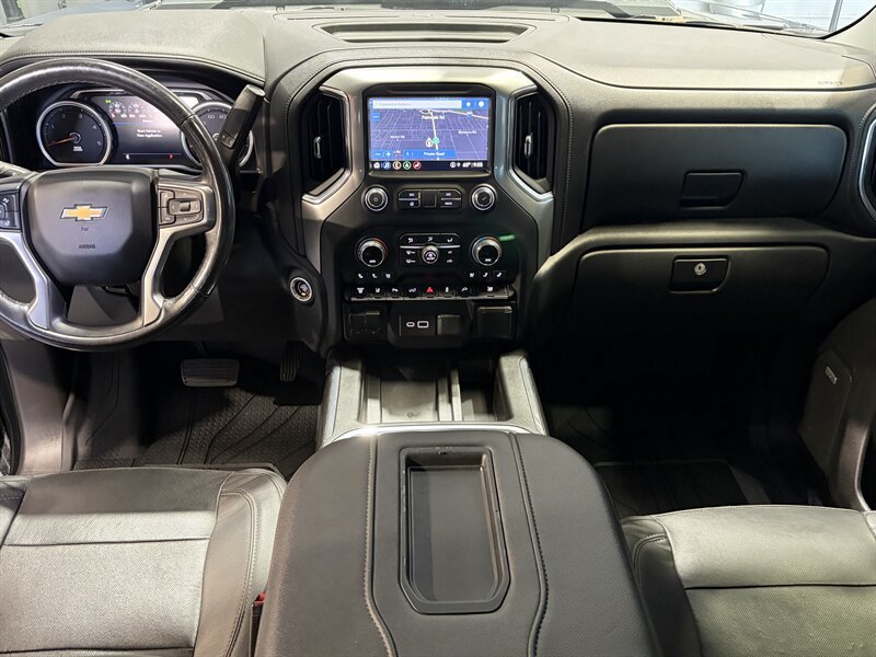 Used 2021 Chevrolet Silverado 2500 LTZ AWD/4WD image 24