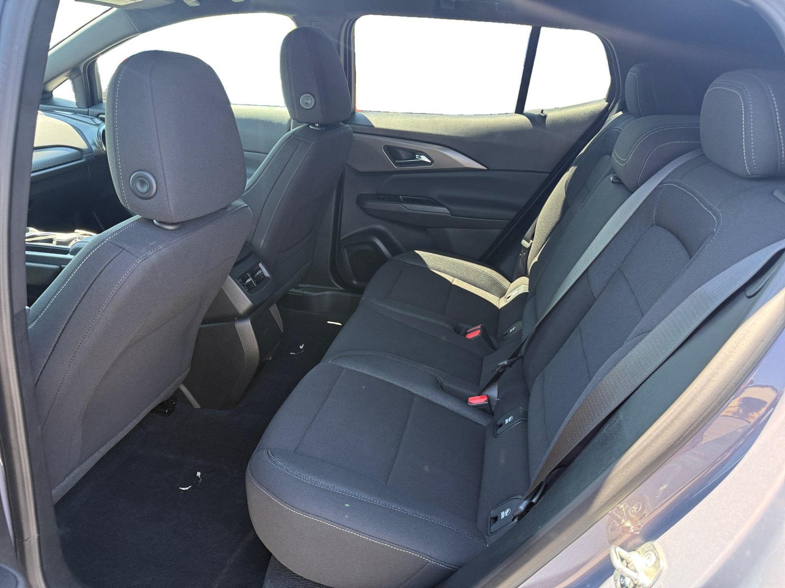 Used 2026 Chevrolet Equinox EV LT FWD image 16