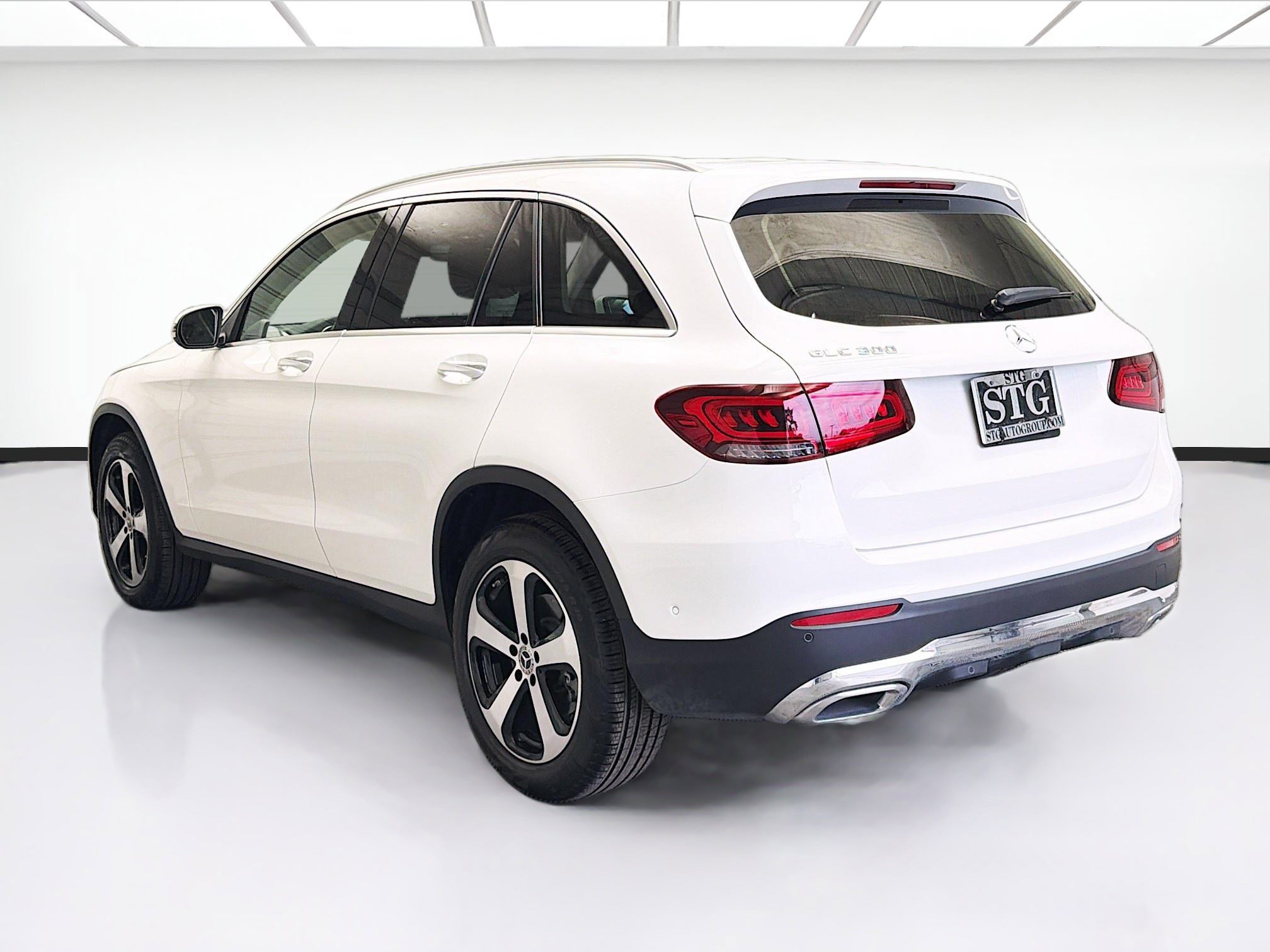 Used 2021 Mercedes-Benz GLC 300 image 6