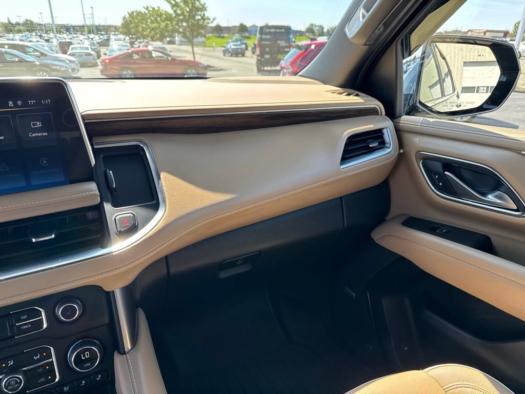 Used 2023 Chevrolet Tahoe Premier AWD/4WD image 26