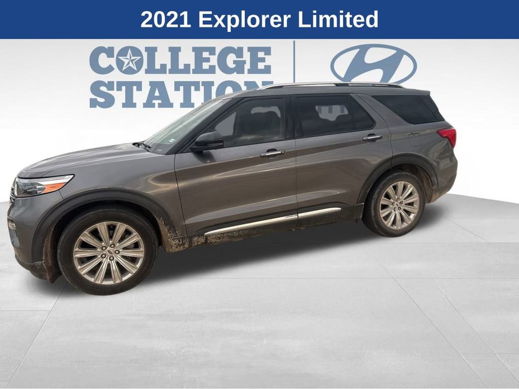 Used 2021 Ford Explorer Limited w/ Equipment Group 301A image 2