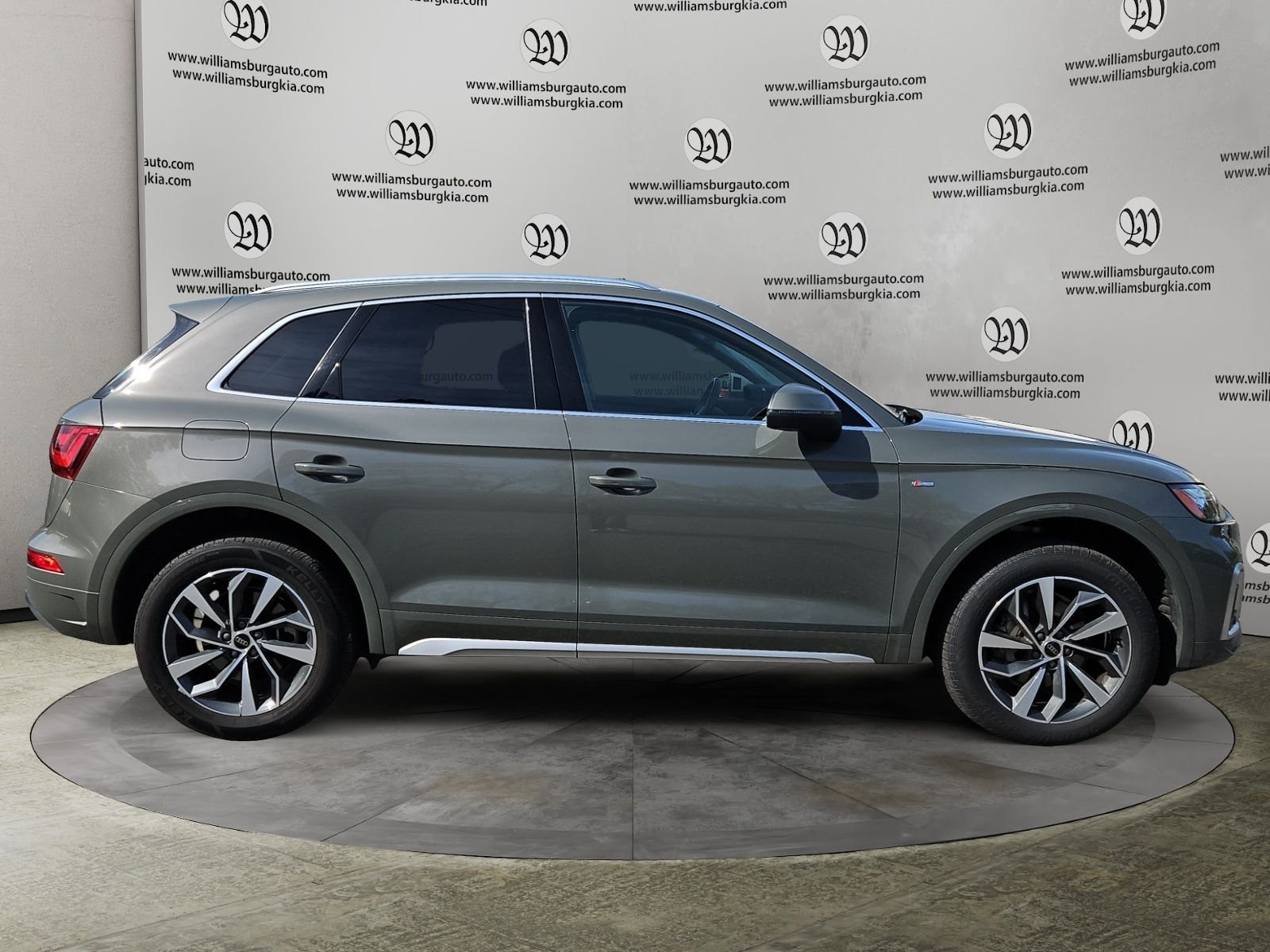 Used 2024 Audi Q5 2.0T Premium Plus AWD/4WD image 6