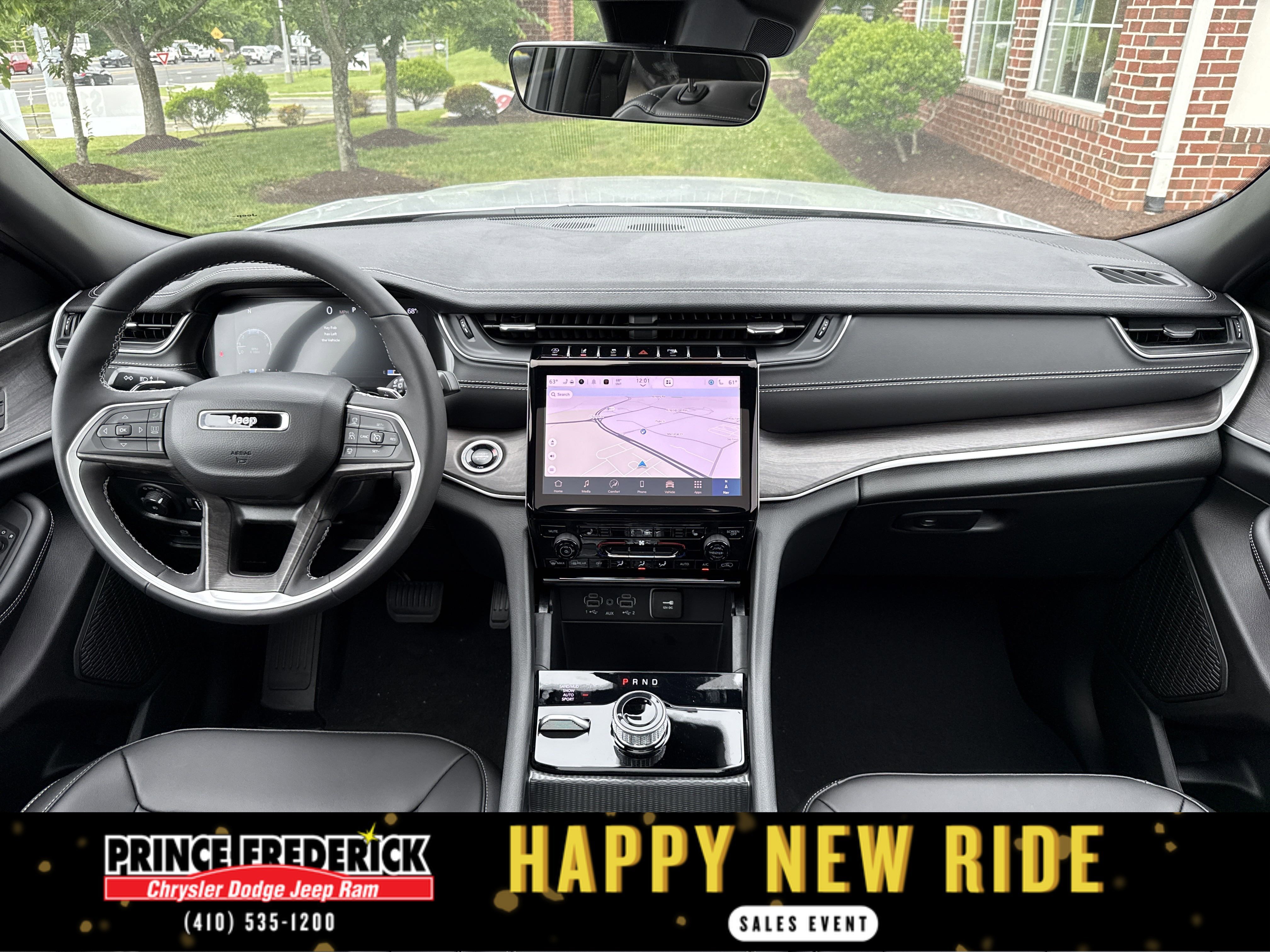 New 2025 Jeep Grand Cherokee L Limited w/ Black Appearance Package image 20