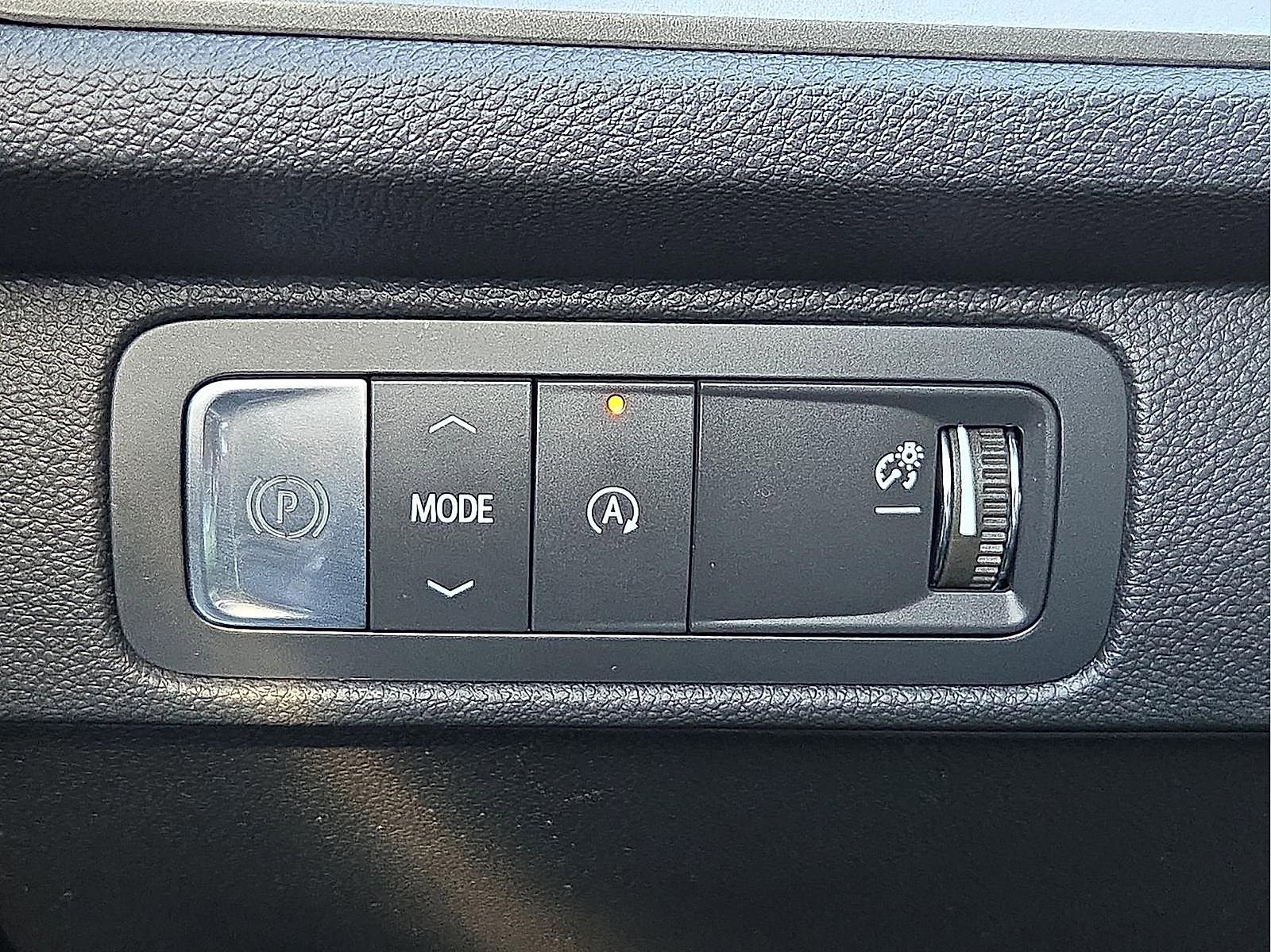 Certified 2024 Chevrolet Traverse LS FWD image 20