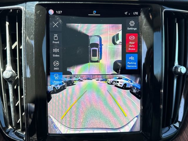 Certified 2024 Volvo XC60 B5 Plus w/ Protection Package Premier image 19